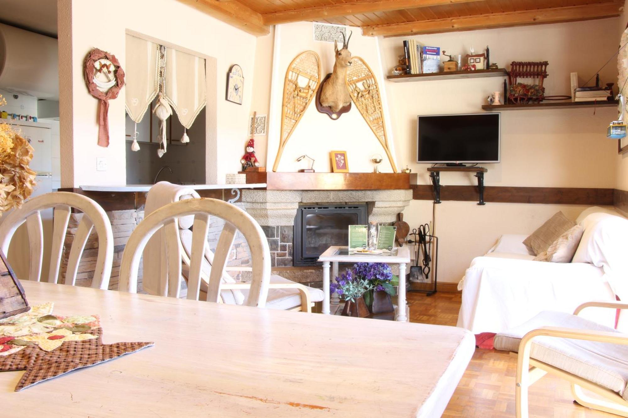 Pena Telera Petfriendly - Arafita Apartamentos El Pueyo de Jaca Exterior foto